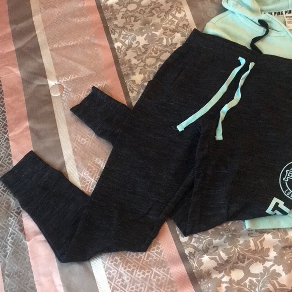 VS pink set - Picture 8 of 8